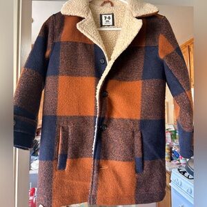 COTTON ON Kids plaid “wool” coat size 7-8 Yr old. NWOT. Faux “Shearling” lined.